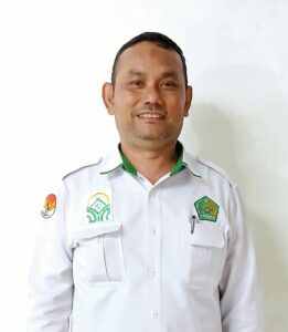Ahmad Toib Daulay, S.E. Terima Gelar Kehormatan Satya Lencana Pengabdian 20 Tahun di Bidang Administrasi