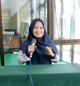 Ricka Handayani, M.M Bahas “Batasan Wanita Karir Dalam Islam”