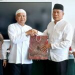 Fakultas Dakwah dan Ilmu Komunikasi Gelar Perpisahan Purnabakti Kabag TU dan Syukuran CPNS-PPPK