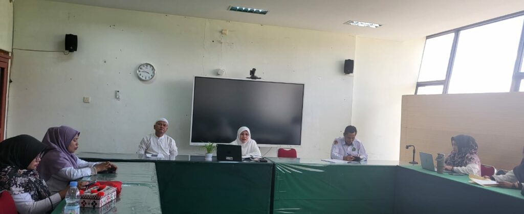 Rapat Persiapan Asesmen Lapangan Institusi Perguruan Tinggi UIN SYAHADA Padangsidimpuan Tahun 2025: FDIK Siap Matangkan Persiapan
