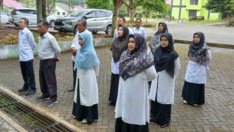 FDIK UIN Syahada Padangsidimpuan Gelar Apel Pagi, Tegaskan Komitmen Pelaksanaan Tugas