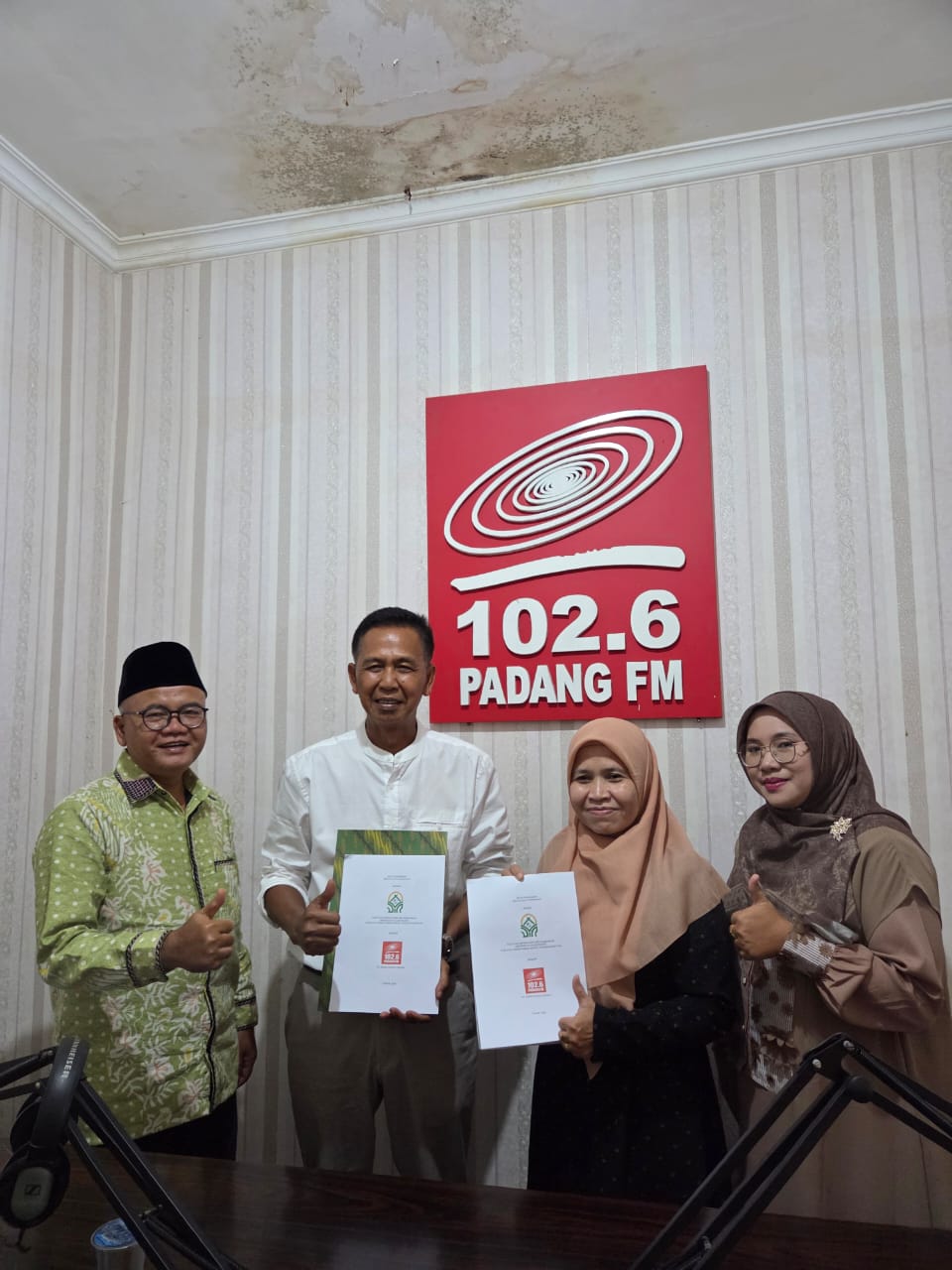 FDIK UIN Syahada Padangsidimpuan Perkuat Jejaring Media, Teken MoU dengan Padang FM