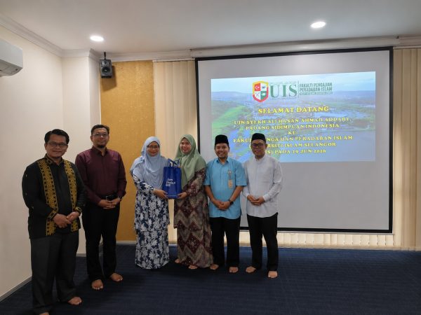 Perkuat Jejaring Global, FDIK UIN Syekh Ali Hasan Ahmad Addary Padangsidimpuan Jajaki Kerja Sama dengan Universiti Islam Selangor