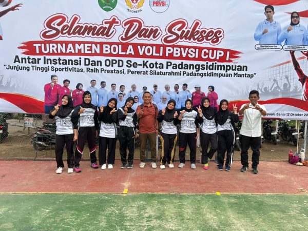 Tim Voli Putri Mahasiswi UIN Syahada Ikuti Turnamen PBVSI Antarinstansi dan OPD se-Kota Padangsidimpuan